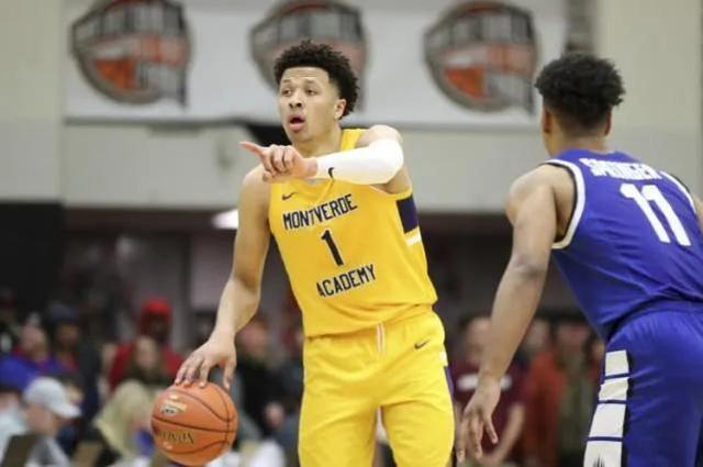 场内外均表 场内外均表